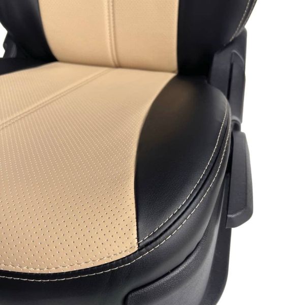 Чехлы Экокожа на Hyundai ix35 2010-2015 г.в. Чехлы Экокожа на Hyundai ix35 2010-2015 г.в.